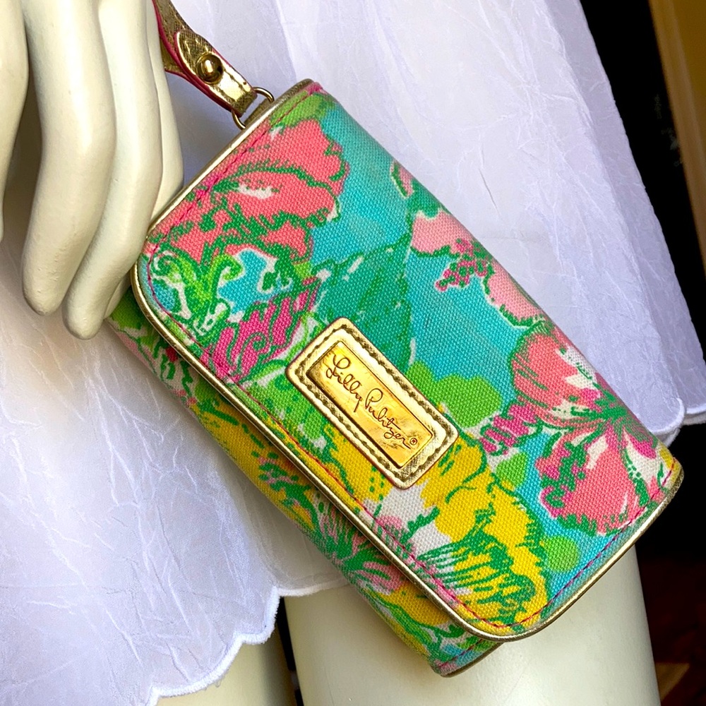 Lilly Pulitzer wristlet.